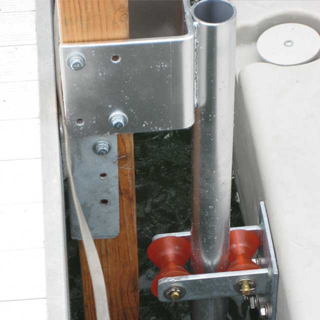 Example of attaching to Fixed dock 4 x 4 Post Bracket mounting PWC port